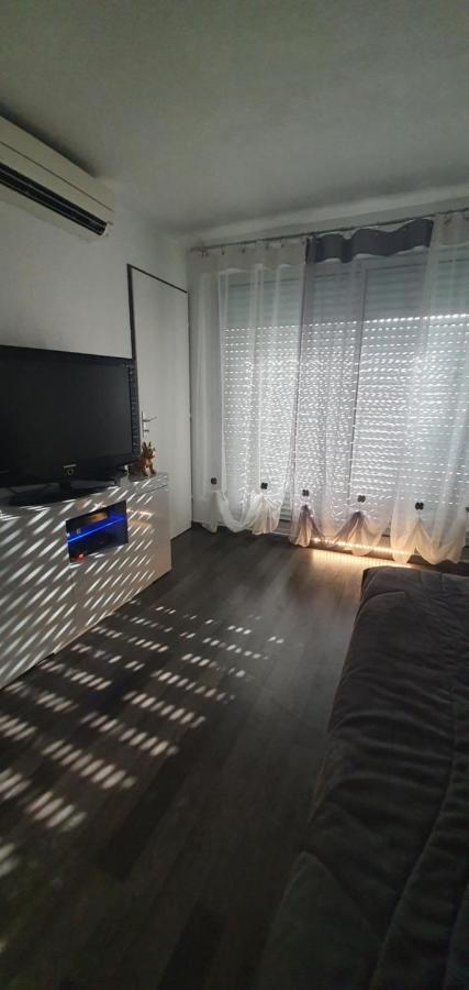 Nouveau Bien Lumineux Tout Confort En Centre Ville Σετ Εξωτερικό φωτογραφία